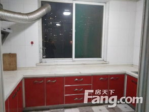 太原龙鼎花园小区三室二厅温馨好房出租，月付无押金，毗邻万科紫台